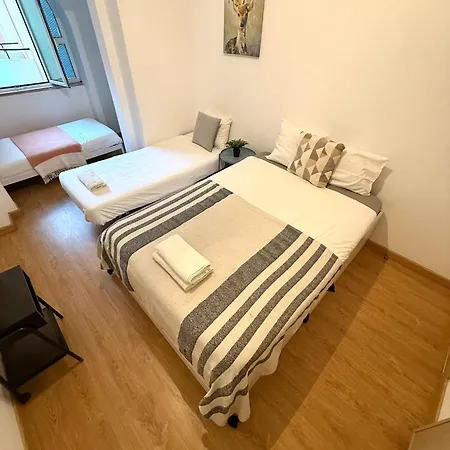 Soares New Flats, * Лиссабон